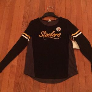 Women’s Steelers long sleeve tee
